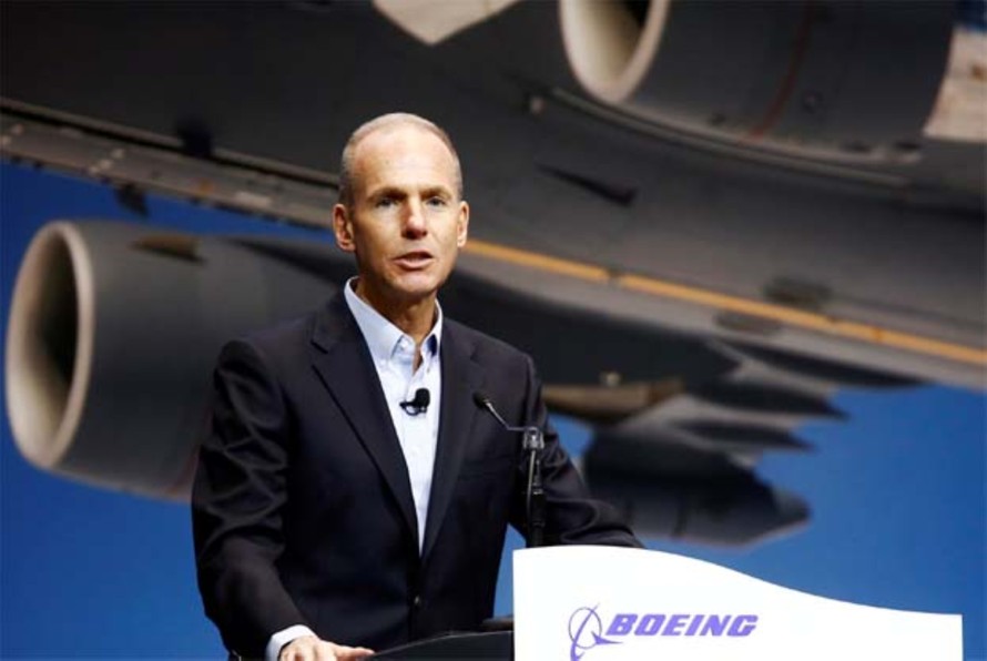 CEO Boeing chấp nhận giảm lương sau bê bối tai nạn chết người