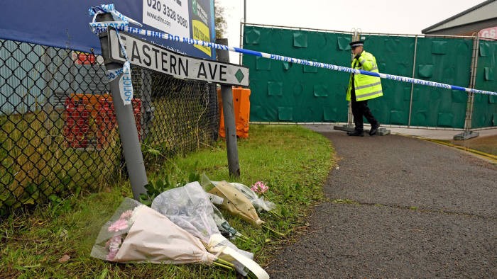 Không công bố danh tính 39 nạn nhân thiệt mạng trong container tại Anh