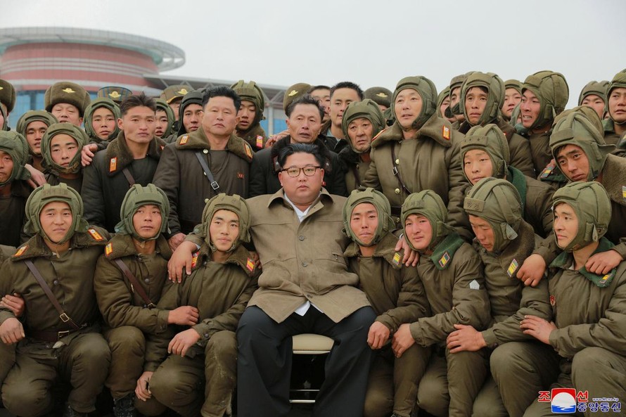 Chủ tịch Triều Tiên thị sát tập trận trên không