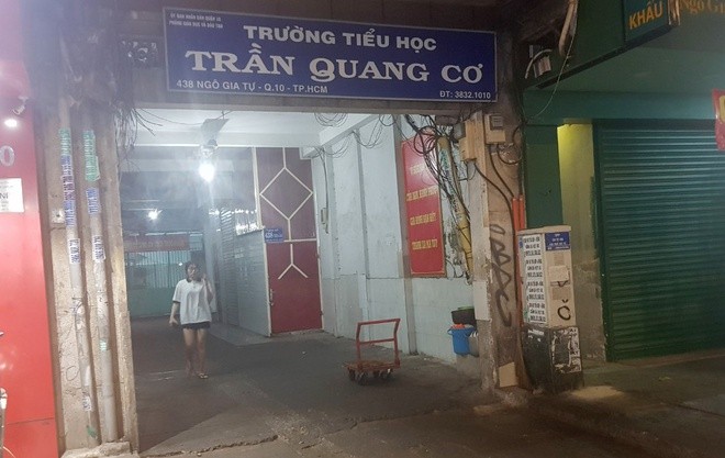 Trường Tiểu học Trần Quang Cơ, nơi xảy ra sự việc. Ảnh: Zing