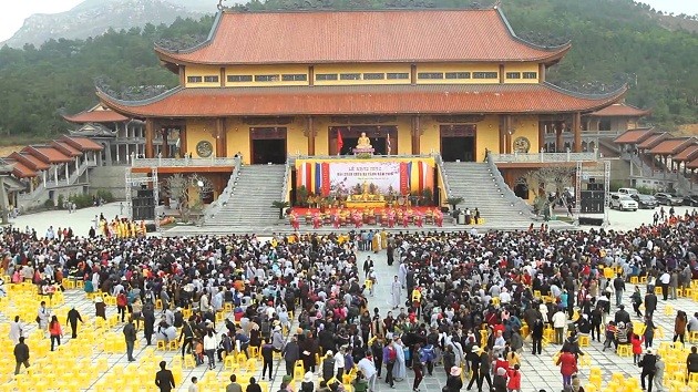 Tạm dừng tổ chức lễ khai hội Tam Chúc, Ba Vàng và Yên Tử