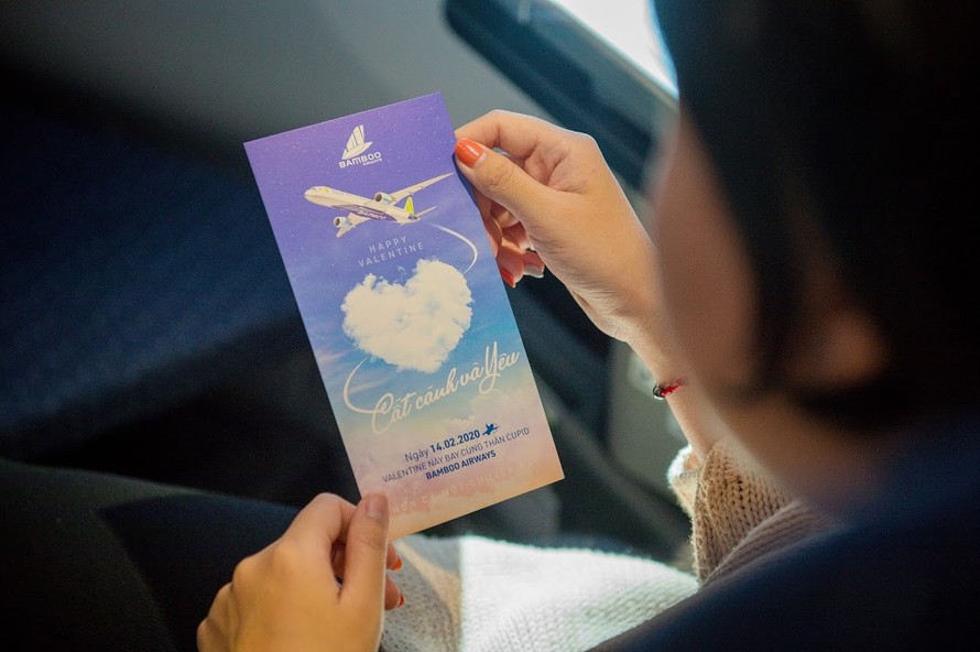 Những số vé máy bay và thông tin được khách hàng cung cấp sẽ là “mũi tên vàng” để Bamboo Airways ghép đôi và tặng quà cho các khách hàng may mắn. 