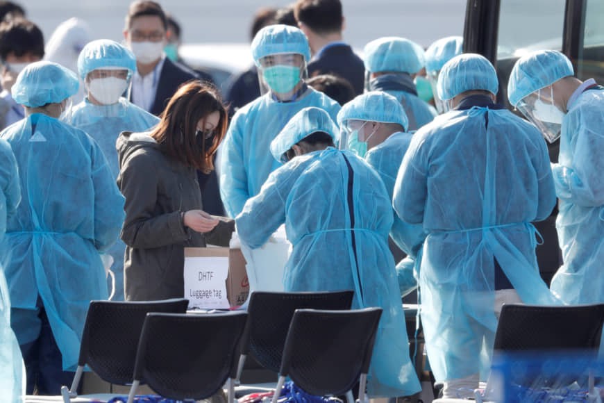 Nhật Bản để lọt 23 khách rời tàu Diamond Princess mà không xét nghiệm
