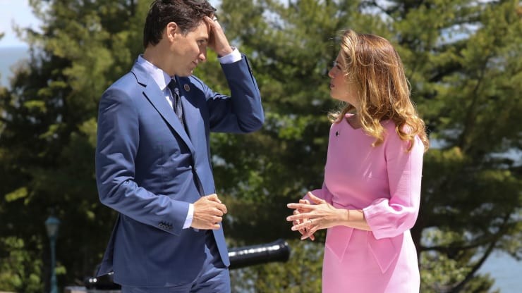 Ông Trudeau và vợ tại Lễ đón tiếp chính thức của Hội nghị Thượng đỉnh G7 vào ngày 8/6/2018.