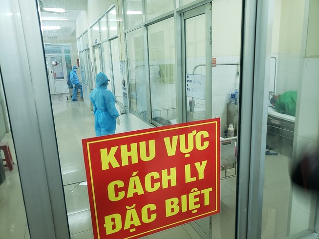 Hai bệnh nhân Anh tại Đà Nẵng âm tính với SARS-CoV-2