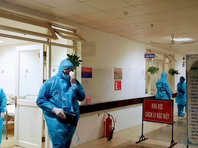 Ba bệnh nhân tại Đà Nẵng xuất viện trong sáng nay