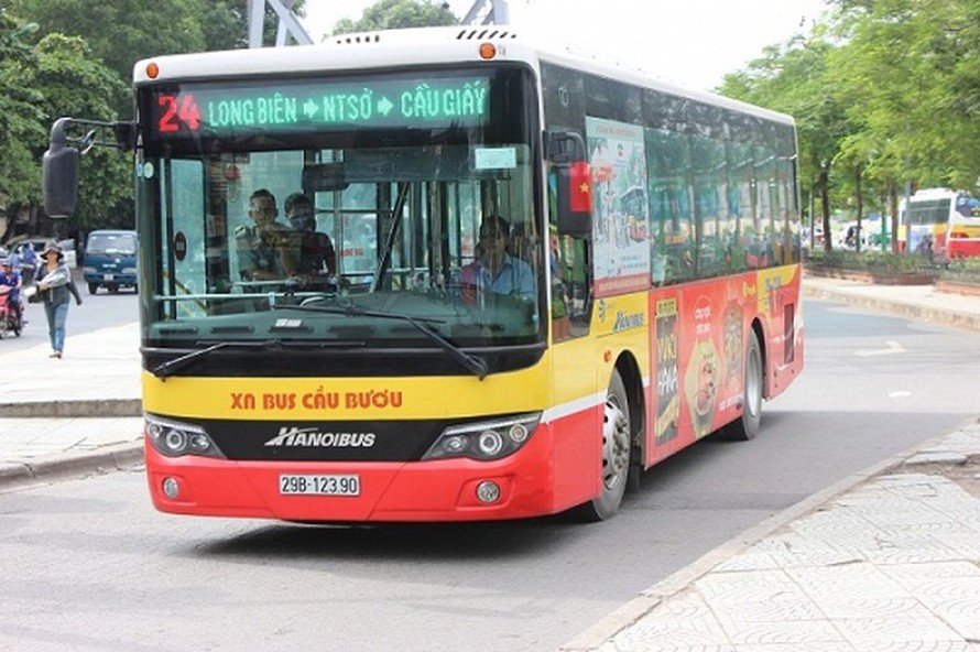 Hà Nội, TP HCM cắt giảm hệ thống xe buýt