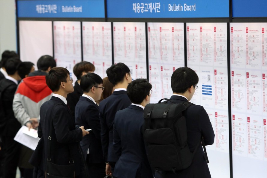 Số lượng việc làm Hàn Quốc suy giảm kỷ lục 