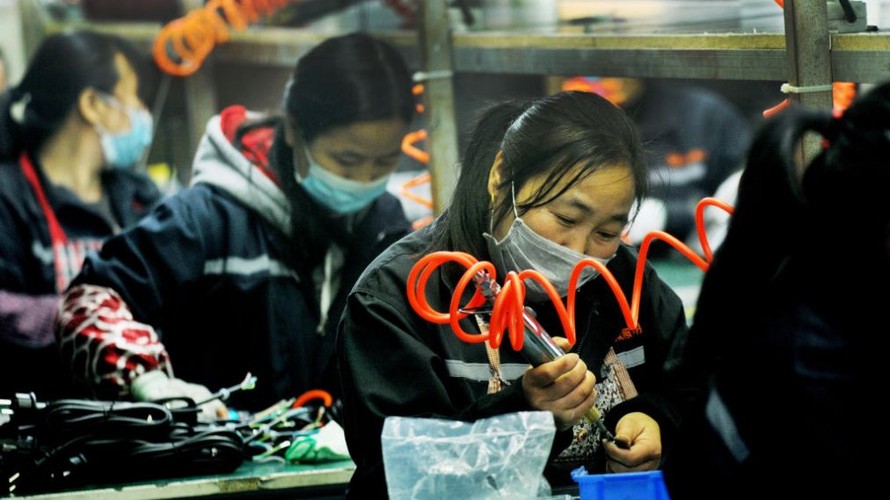 Trung Quốc oằn mình thoát khỏi khủng hoảng kinh tế