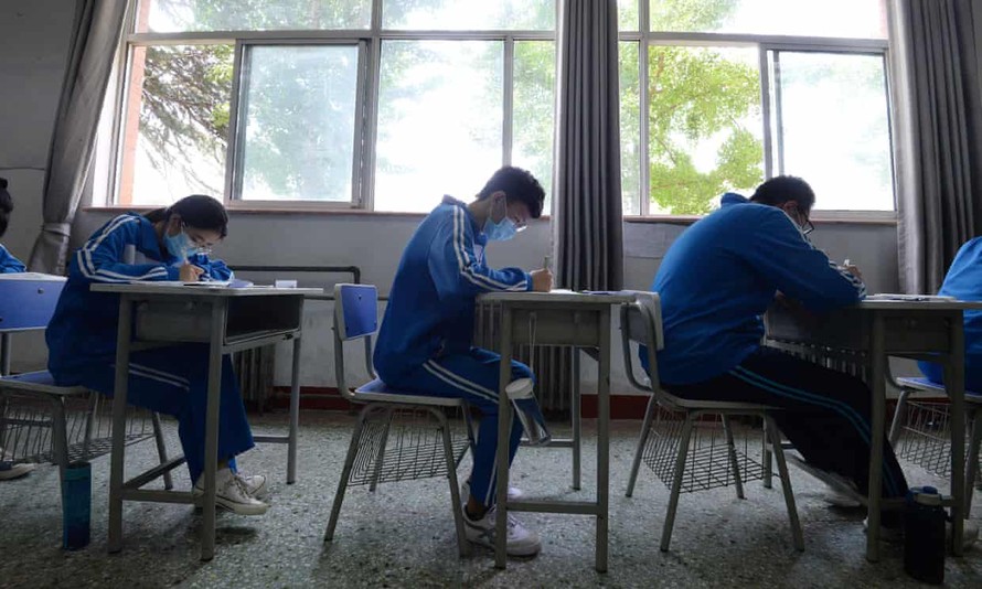 Trung Quốc hình sự hóa gian lận thi đại học 