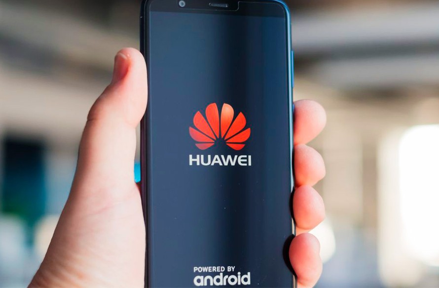 Huawei vượt mặt Samsung nhờ doanh số tại Trung Quốc 