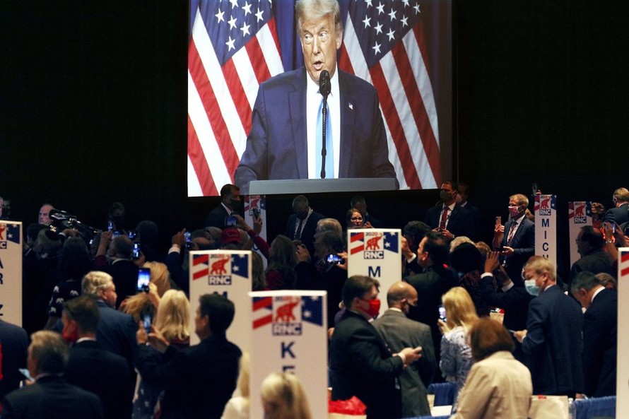 Đảng Cộng hòa vẽ ra viễn cảnh đen tối 'nếu Trump thất cử'
