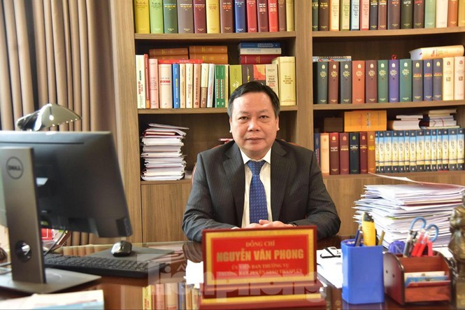 Trưởng Ban Tuyên giáo Thành ủy Hà Nội Nguyễn Văn Phong.