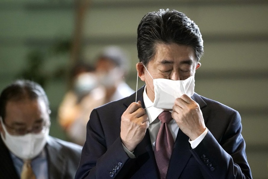Thủ tướng Abe Shinzo từ chức