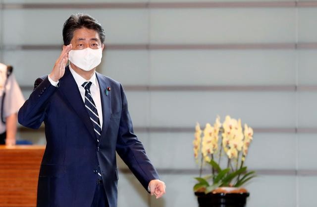 Cựu Thủ tướng Nhật Bản thăm đền Yasukuni