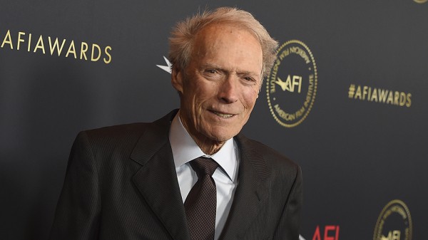 Clint Eastwood tiếp tục đóng phim ở tuổi 90