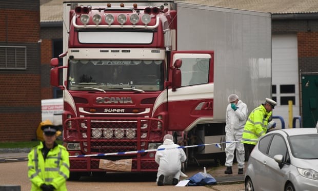 Vụ 39 thi thể trong container: Các nạn nhân đã cầu xin mở cửa