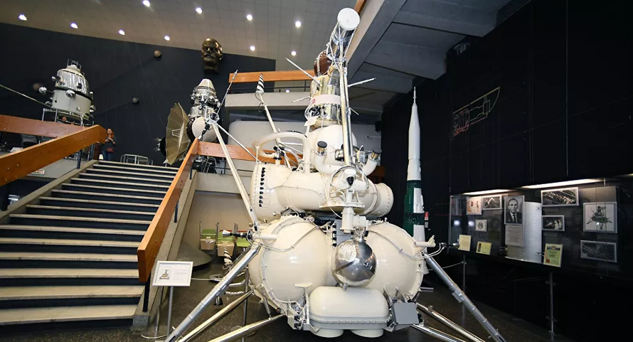 Công bố tài liệu về cuộc đua lên Mặt trăng giữa Mỹ và Liên Xô