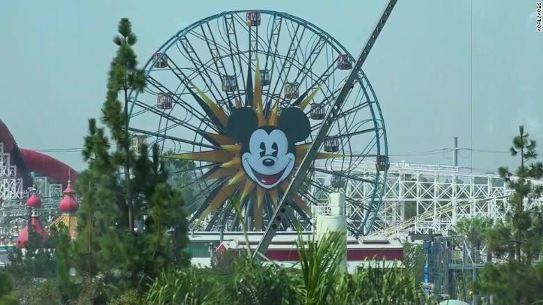 Disney tiếp tục sa thải 32.000 nhân viên