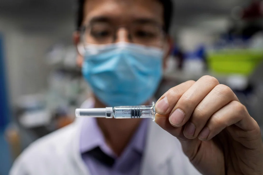 Trung Quốc sẵn sàng tung 600 triệu liều vaccine COVID-19