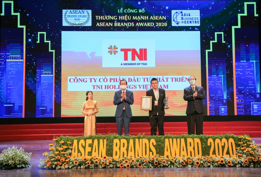 TNI Holdings Vietnam được vinh danh Thương hiệu mạnh ASEAN 2020