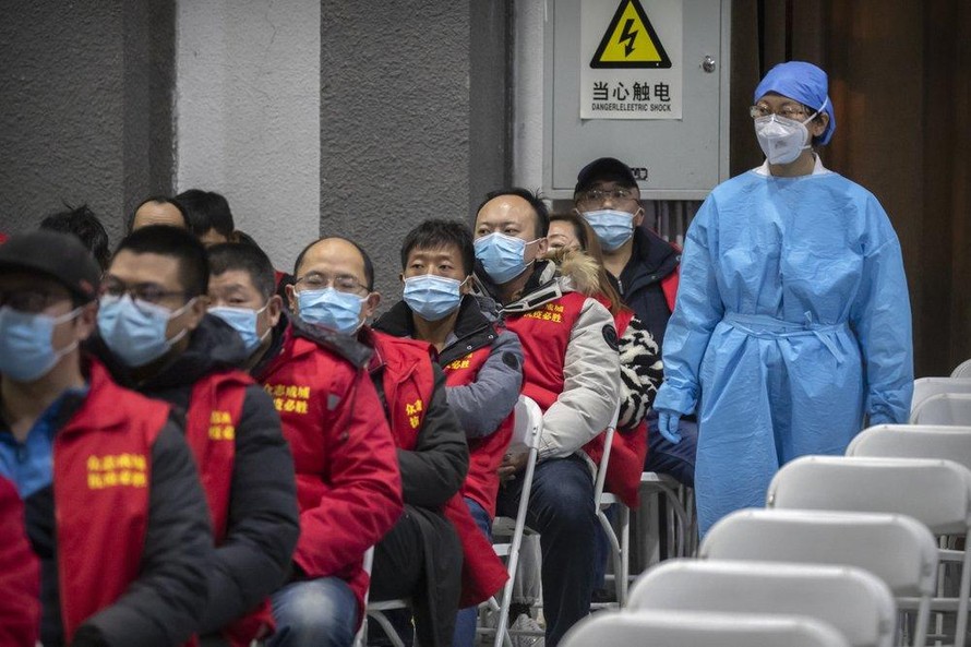 Trung Quốc xây bệnh viện dã chiến trong 5 ngày 