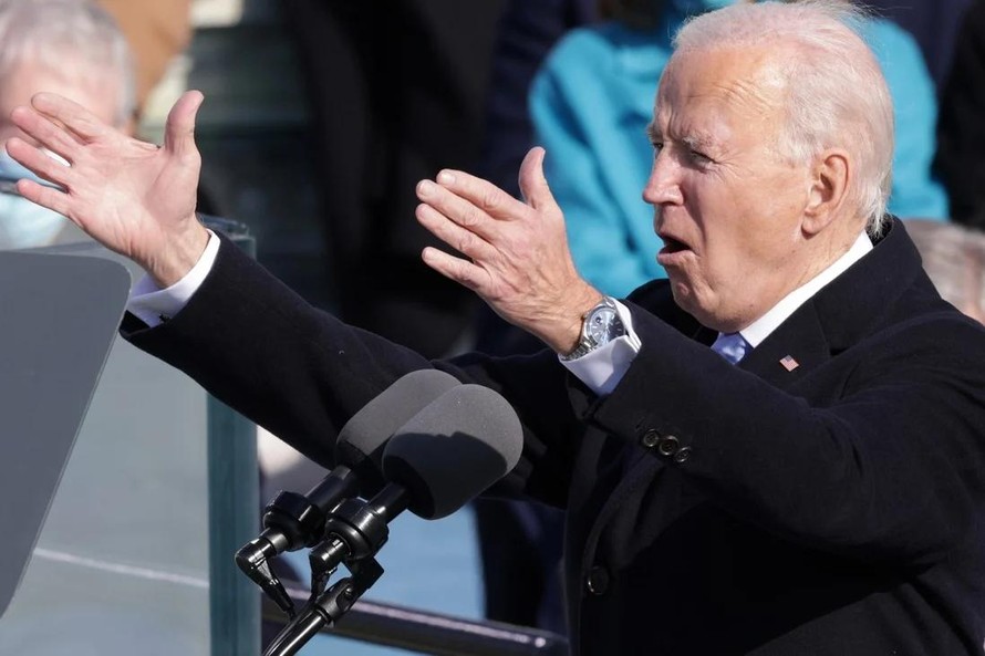 Dư luận Mỹ bàn tán về chiếc Rolex của ông Biden