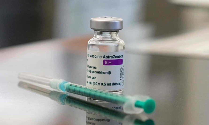Đan Mạch tạm dừng tiêm vaccine AstraZeneca