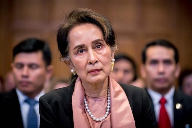 Bà Aung San Suu Kyi đối mặt với 14 năm tù