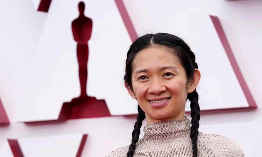 Chloé Zhao đoạt giải Đạo diễn xuất sắc nhất Oscar