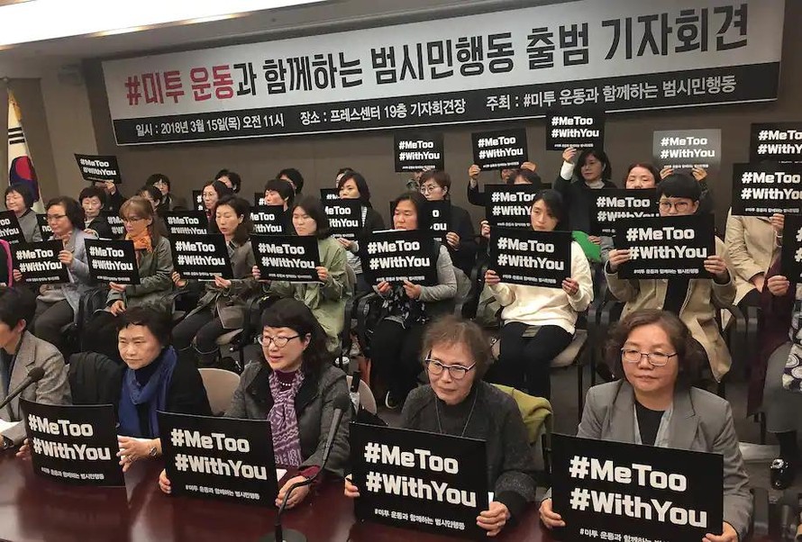 Hàn Quốc bất lực trước nạn xâm hại phụ nữ trên mạng 