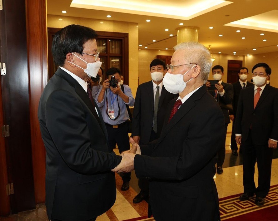 Tổng Bí thư Nguyễn Phú Trọng hội đàm với Tổng Bí thư, Chủ tịch nước Lào Thongloun Sisoulith