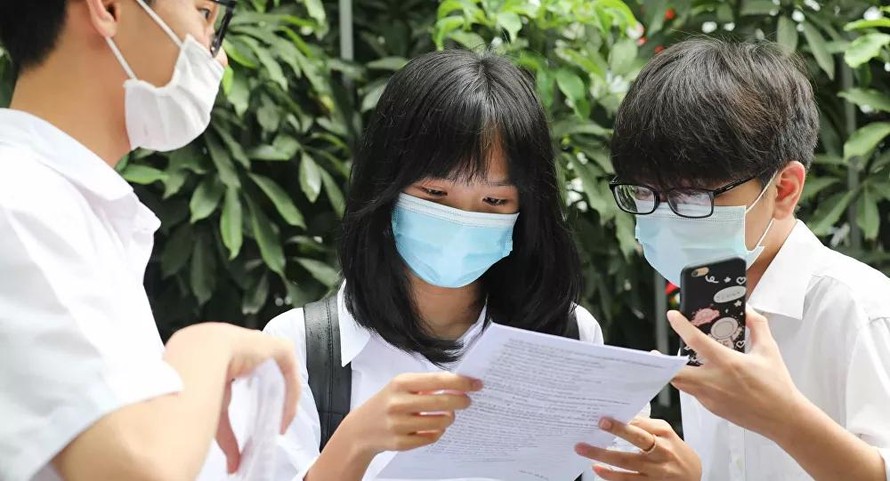 Hà Nội công bố điểm chuẩn vào lớp 10 chuyên năm học 2021-2022