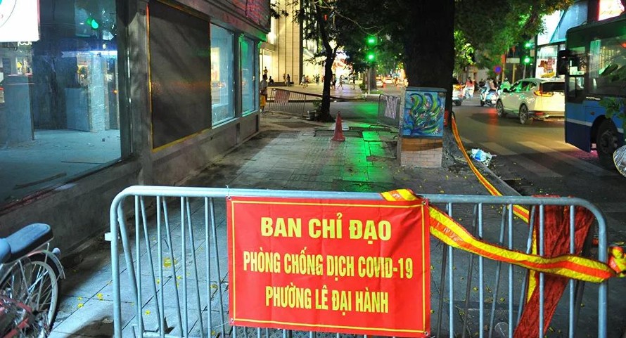 Hà Nội đóng cửa một số dịch vụ không thiết yếu