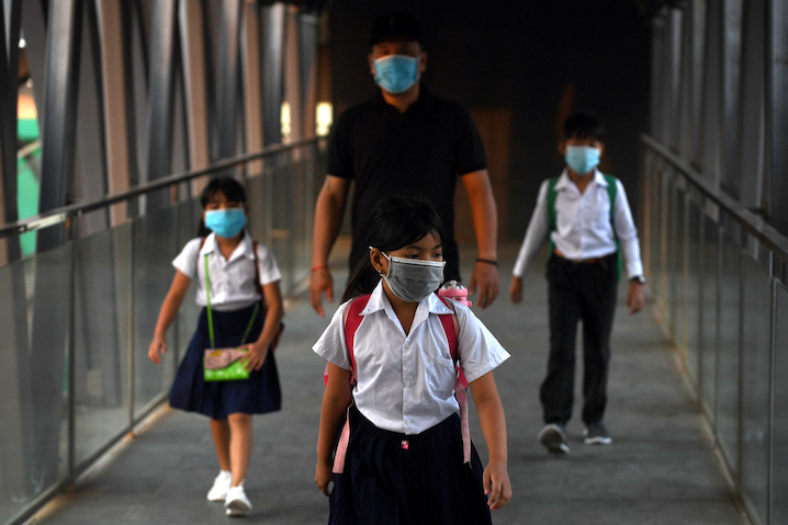 Dịch bệnh đe dọa nỗ lực mở cửa trường học tại Đông Nam Á