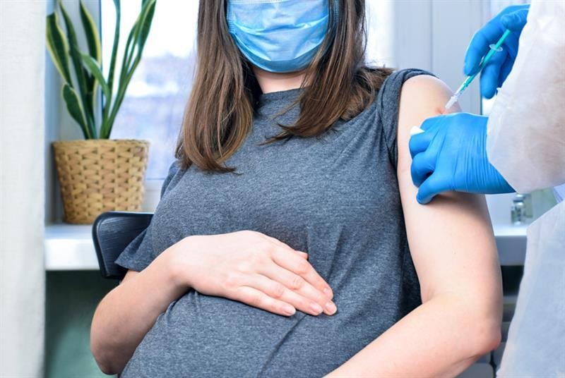 Vaccine không ảnh hưởng đến chu kỳ hay khả năng sinh sản của phụ nữ