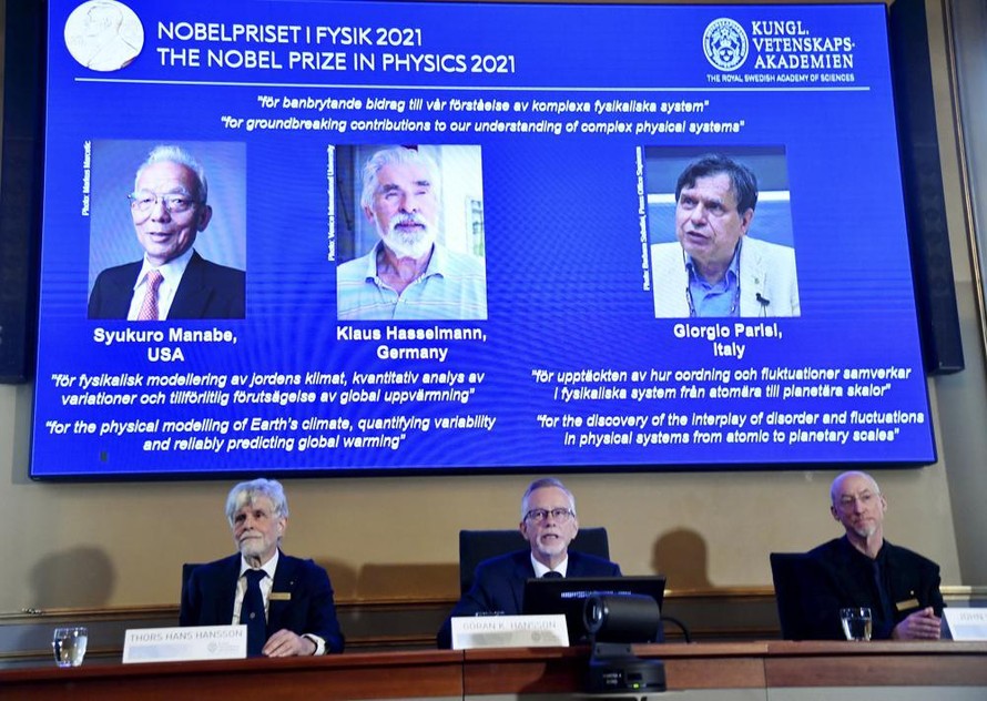 Giải Nobel Vật lý trao cho những khám phá về khí hậu