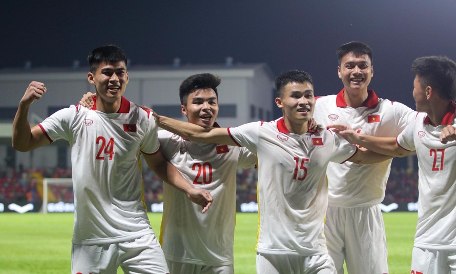 U23 Việt Nam vào chung kết sau loạt sút luân lưu