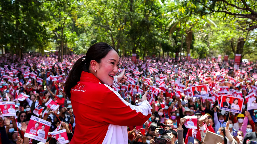 Bà Paetongtarn Shinawatra đang là thế hệ thứ hai của gia đình tranh cử chức Thủ tướng Thái Lan. Ảnh: CNN