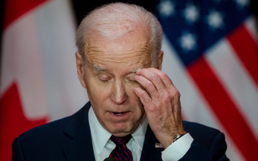 Ông Biden sử dụng máy trợ thở để cải thiện giấc ngủ