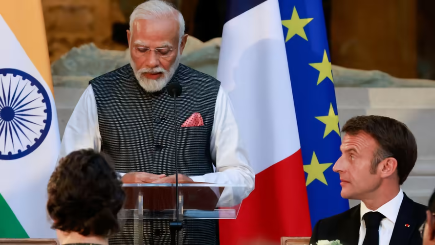 Ấn Độ và Pháp tăng cường hợp tác quốc phòng