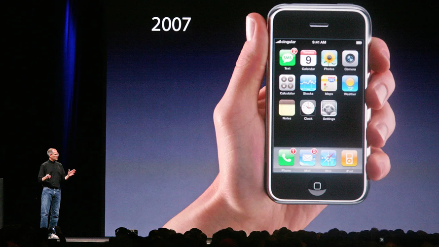 Mẫu iPhone năm 2007 được bán với giá 190.000 USD
