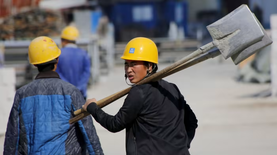Những yếu tố 'níu chân' nền kinh tế Trung Quốc