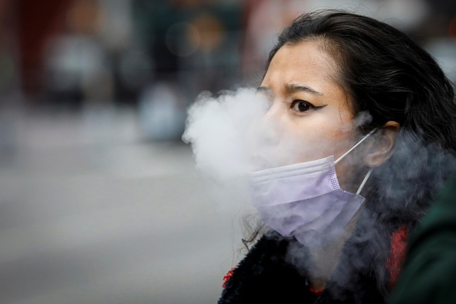 Nguy cơ mắc các bệnh về đường hô hấp do thuốc lá điện tử