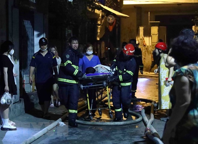 Khoảng 40 người thương vong trong vụ cháy ở chung cư quận Thanh Xuân