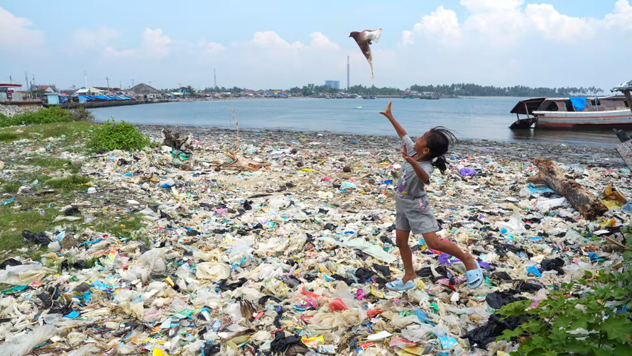 Những đợt thủy triều rác nhựa ở Đông Nam Á
