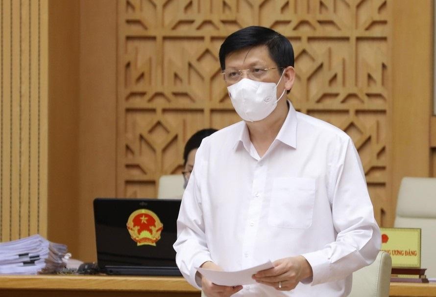 Bộ trưởng Bộ Y tế Nguyễn Thanh Long phát biểu tại cuộc họp Chính phủ thường kỳ sáng 5/5. 
