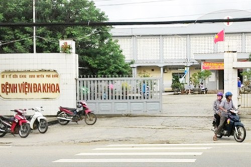 Bệnh viện Đa khoa huyện Phú Quốc - nơi nhóm thanh niên xông vào phòng cấp cứu truy sát. Ảnh: Phúc Hưng.