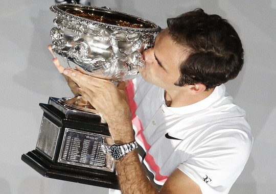 Roger Federer giành ngôi vô địch Giải Úc mở rộng ở tuổi 36