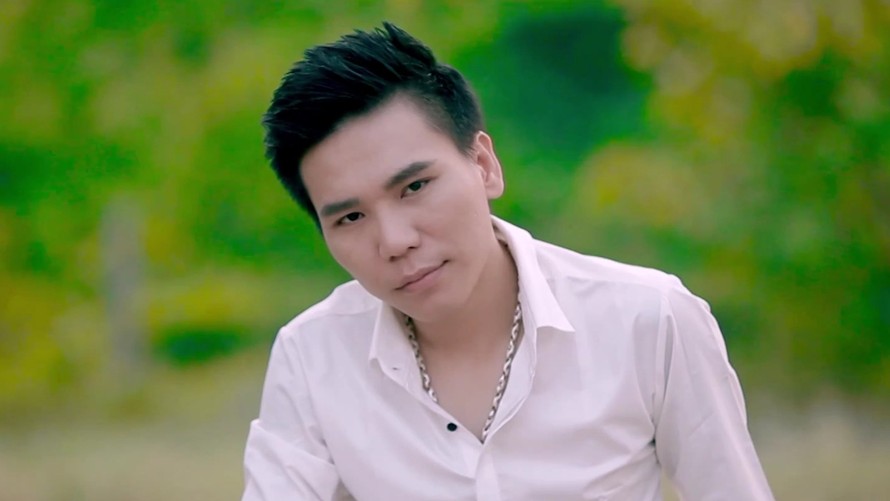 Ca sĩ Châu Việt Cường bị công an tạm giữ để điều tra